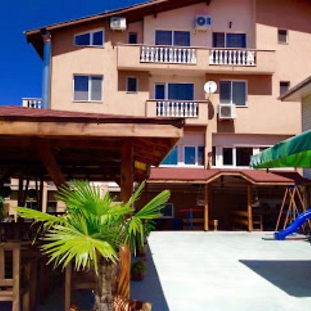 Hotel Alikante Sarnitsa Bagian luar foto
