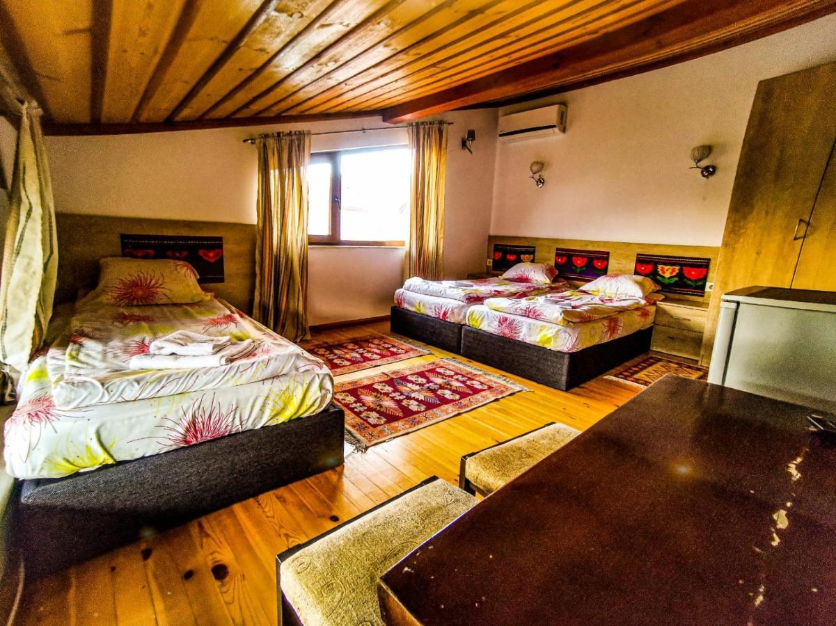 Hotel Alikante Sarnitsa Bagian luar foto