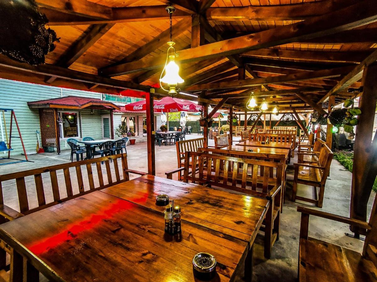 Hotel Alikante Sarnitsa Bagian luar foto