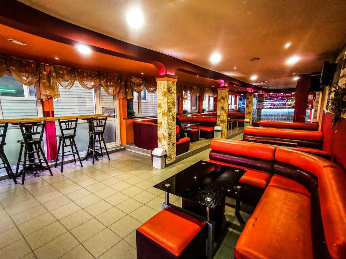 Hotel Alikante Sarnitsa Bagian luar foto
